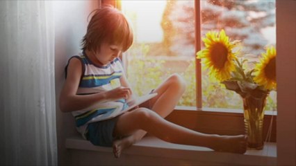Estudio: Los niños pasan demasiado tiempo frente a la pantalla