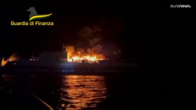 Incendie d'un ferry italien au large de la Grèce, plusieurs passagers portés disparus