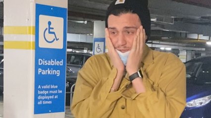 Uncle Goes Viral Meeting Baby Nephew For First Time | Happily TV