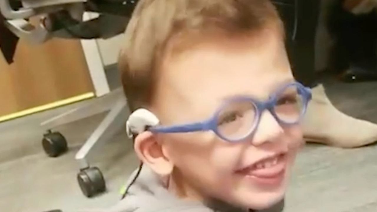 Boy Hears Parent's Voices For First Time As Cochlear Implants Activated | Happily TV