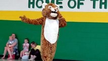 Military Dad Dresses Up As School Mascot To Surprise Kids | Happily TV