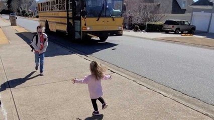 Girl Waits To Hug Big Brother Every Day School Bus Arrives | Happily TV