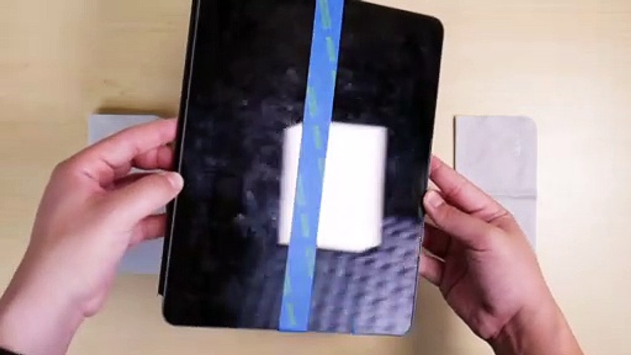 Apple Polishing Cloth vs UPPR Microfiber Cloth Apple Polishing Cloth Test Featured Tech