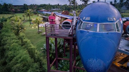 Amazing Restaurant Built Inside Abandoned Aeroplane | Happily TV