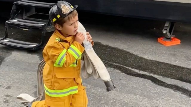 Five-Year-Old Son Runs Fire Drills In Yard Just Like His Fireman Dad | Happily TV