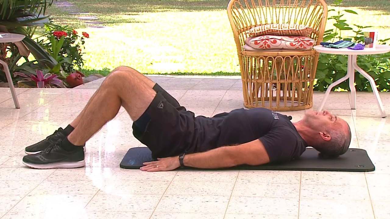 bd-ejercicios-para-reducir-grasa-en-abdomen-y-brazos-180222