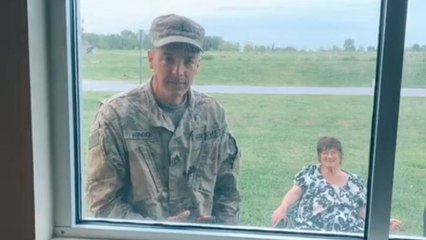 Military Dad Waits Hours Outside Pregnant Daughter's Hospital Window For Birth | Happily TV