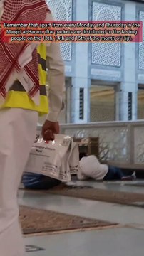 Baitullah Iftar Distribution other than Ramadan | Ramazan k elawa Kaba mn kb Iftari de jati h