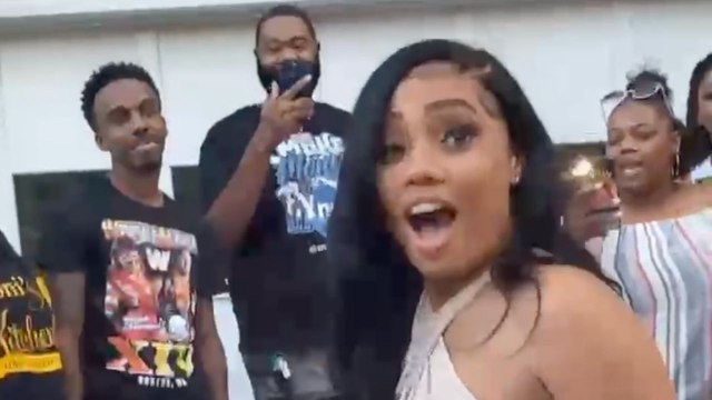 Man Surprises Girlfriend With Dream Car On Her Birthday | Happily TV