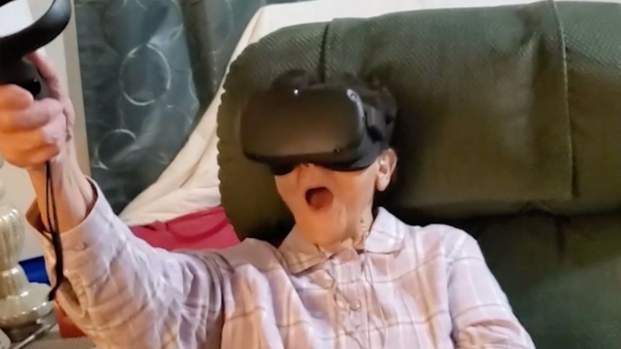 Grandma Aged 88 Reacts To Catching VR Fish On Oculus Quest | Happily TV