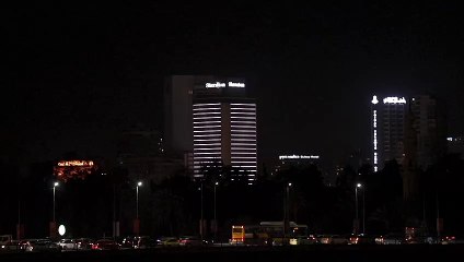 اسم "سامسونج" يضىء فى سماء القاهرة احتفالاً بإطلاق Samsung S22 Series رسمياً