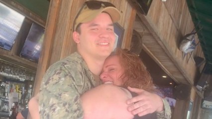 Navy Son Asks If Restaurant Seat Is Taken Surprising Mom After Deployment | Happily TV