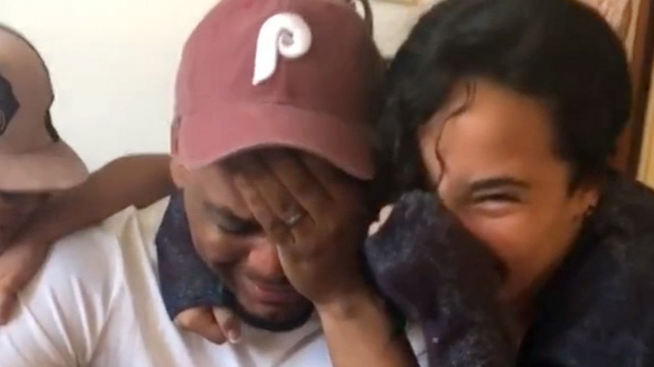 Girl Surprises Stepdad With Photo Book Adoption Gift | Happily TV