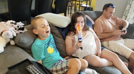 Boy Pulls Tooth Out With Nerf Gun | Happily TV
