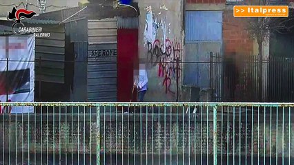 Scoperto supermercato della droga a Palermo, 57 arresti