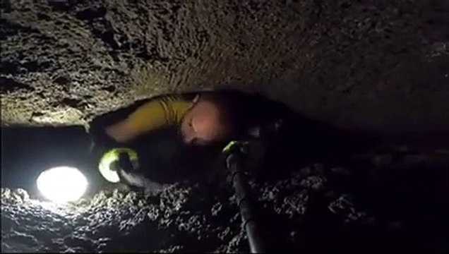 Expert en spéléologie et professionnel de la survie en grotte