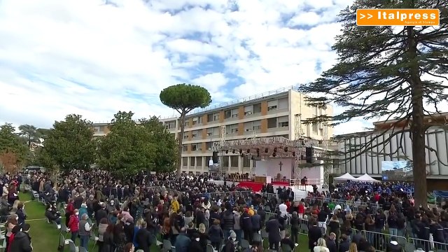60 anni di Medicina alla Cattolica , Papa Francesco celebra una messa