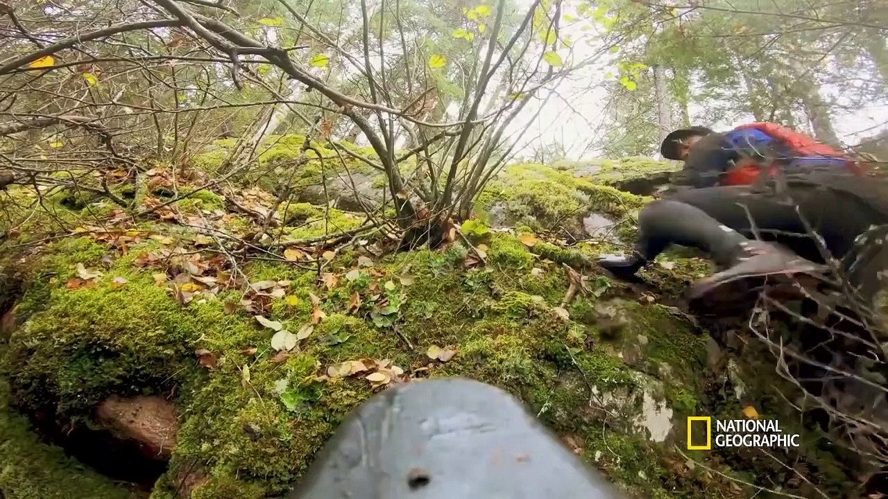 Hauling a Canoe Up a Cliff | Race to the Center of the Earth