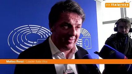 Vaccino, Renzi "Accelerare con la terza dose"