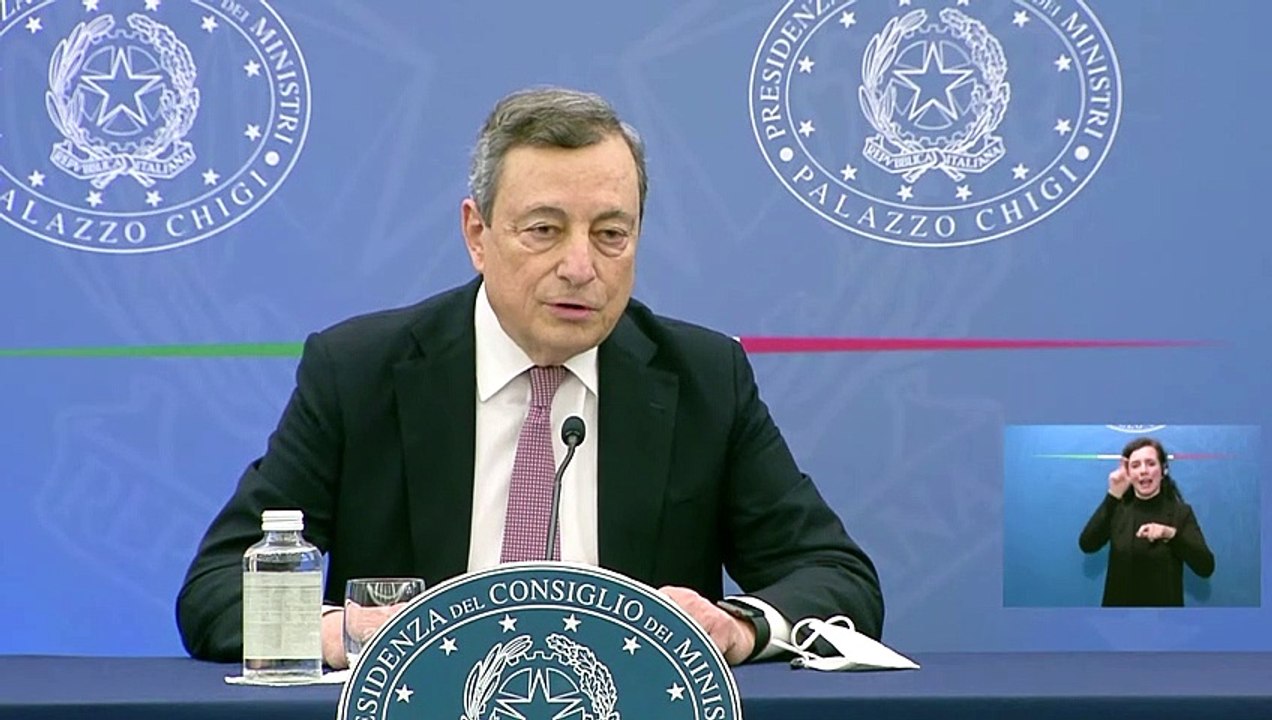 Decreto bollette, Draghi: "Il governo stanzierà 8 miliardi per tutelare imprese e famiglie"