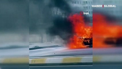 Otomobil alev alev yandı! İzleyenler 'yok artık' dedi
