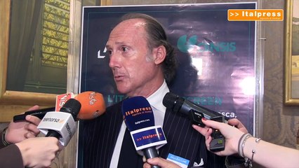 Cinque schermi per ogni famiglia, il web cambia la televisione