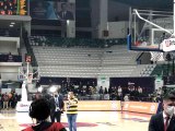 Fenerbahçe Beko - Galatasaray Nef derbisinde maç durdu