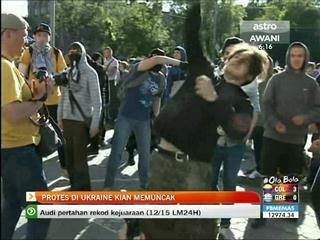 Protes di Ukraine kian memuncak