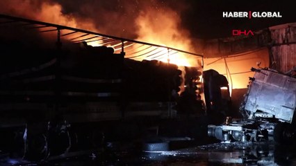 Kayseri'de nakliyeciler sitesinde yangın: Çok sayıda dükkan ve tır yandı