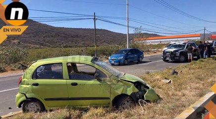 Fuerte choque en el libramiento Norponiente a la altura de Peñaflor