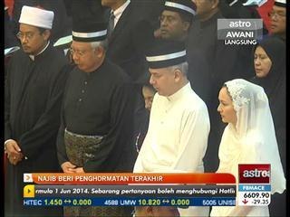 Kemangkatan Sultan Perak: Najib beri penghormatan terakhir