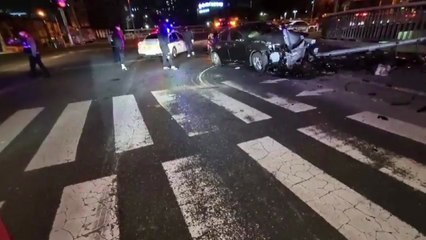 대전 유성구에서 신호등 들이받은 승용차...음주 여부 조사 중 / YTN