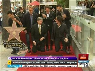 Rick Springfield terima Tapak Bintang ke-2,525