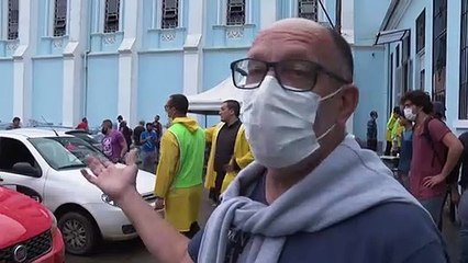 Voluntários fazem a diferença em Petrópolis