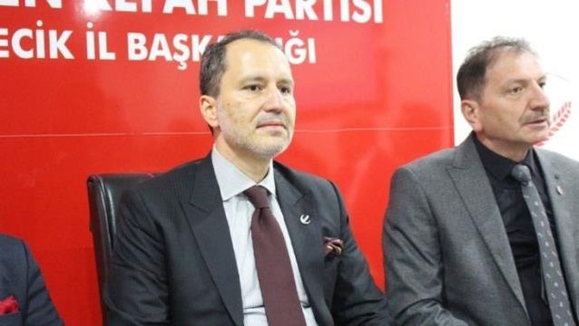 Cumhur İttifakı'na katılması bekleniyordu! Fatih Erbakan'dan 5 holding ve 2.7 trilyon vurgulu hükümet eleştirisi