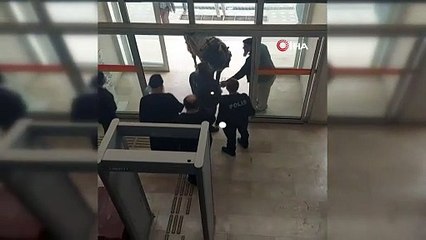 Hurda topladığı at arabasına el konuldu, atıyla kaymakamlık binasına girmeye çalıştı