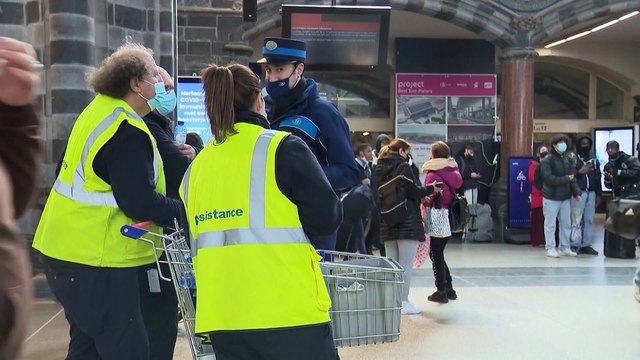 Разрушительный шторм Юнис обрушился на Западную Европу