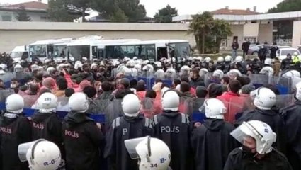 Tuncay Özilhan'ın evinin önünde eylem yaptılar! Gözaltına alınan Migros işçileri serbest bırakıldı