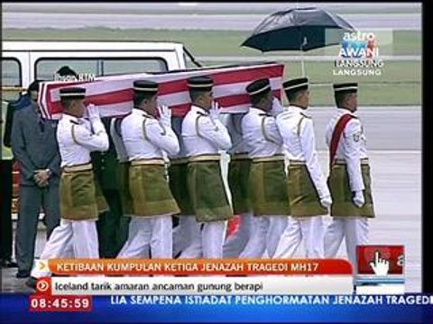 Ketibaan kumpulan ketiga jenazah MH17 (FULL)
