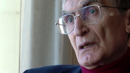 Nobel ödüllü Aziz Sancar'dan "Ayrım yapmadan aşınızı olun" çağrısı