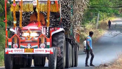 Arjun Mahindra 555 _ John deer  pulling sugarca