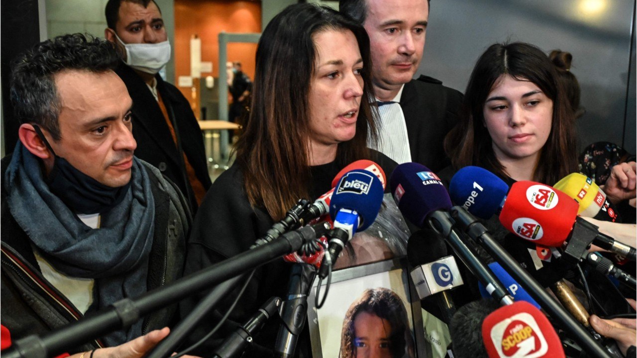 GALA VIDÉO - “La perpétuité c’est ce qu’on a pris…” La mère de Maëlys, émue, réagit à la condamnation de Nordahl Lelandais