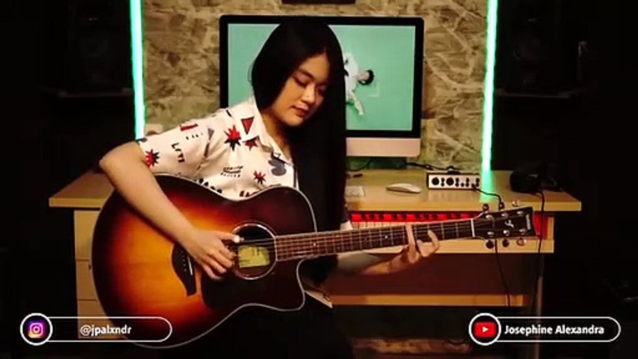 Rich-Brian-Love-In-My-Pocket-Fingerstyle-Guitar
