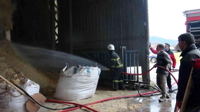Son dakika haberi: Talaş yüklü siloda yangın çıktı