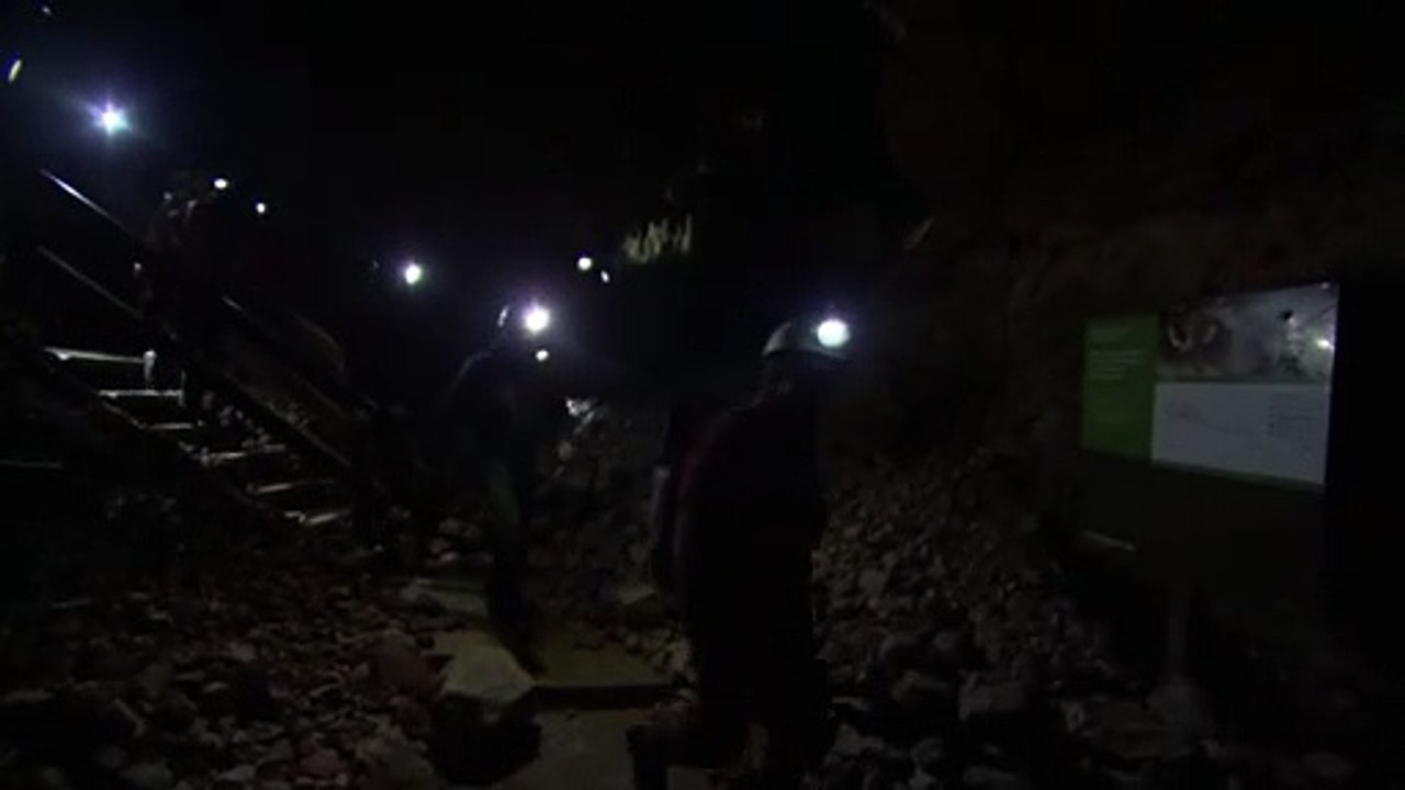 Höhlendrama im Pinzgau beendet: Forscher-Trio wollte zuerst Tee