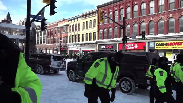 Canada: la police a évacué une partie des contestataires des rues d'Ottawa