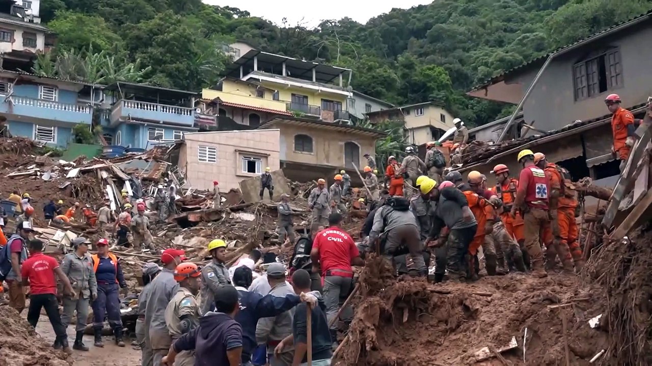 Erdrutsch in Brasilien: Mehr als 130 Todesopfer bestätigt
