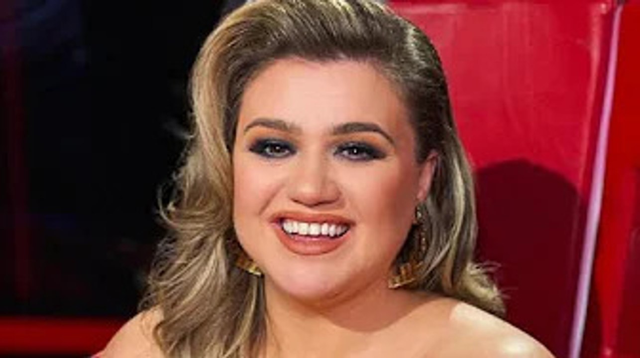 Kelly Clarkson Files to Officially Change Name to Kelly Brianne Amid Divorce
