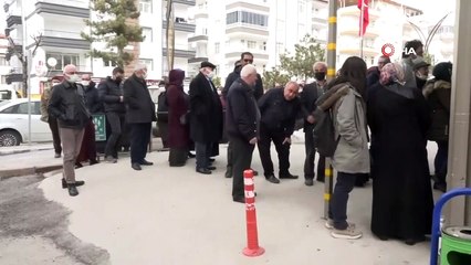 TMO önünde ucuz yağ kuyruğu