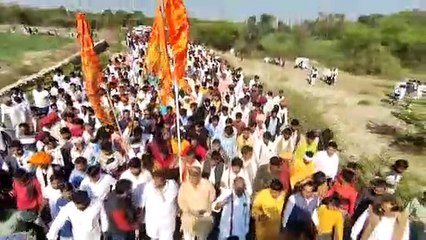 सांवरिया सेठ की पदयात्रा में उमड़ा धीरज गुर्जर समर्थकों का हजूम